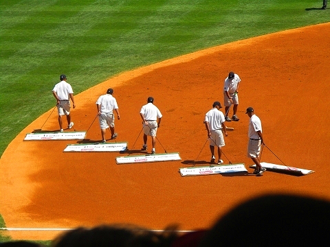 NY-Yankee_Stadium-7th_inning_stretch-YMCA-01.JPG