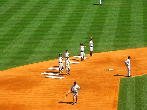 NY-Yankee_Stadium-7th_inning_stretch-YMCA-15.JPG