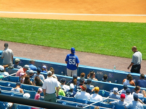 NY-Yankee_Stadium-Sunday_at_the_Park08.JPG