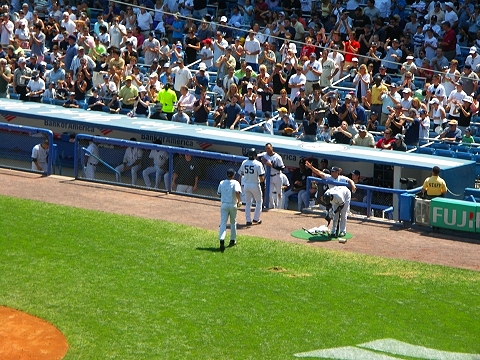NY-Yankees-Hideki_Matsui-100th_Home_Run-08.JPG