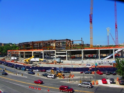 NY-Yankees_New_Stadium_Under_Construction-1.JPG